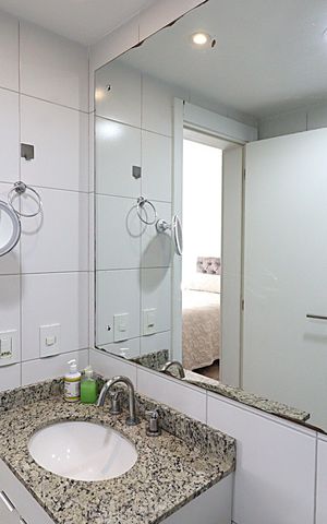 Apartamento à venda com 67m², 2 quartos e 1 vagaBanheiro da Suíte