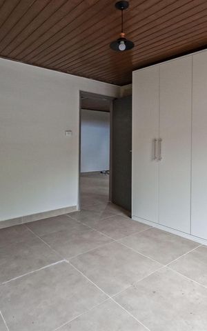 Casa para alugar com 220m², 4 quartos e 4 vagas