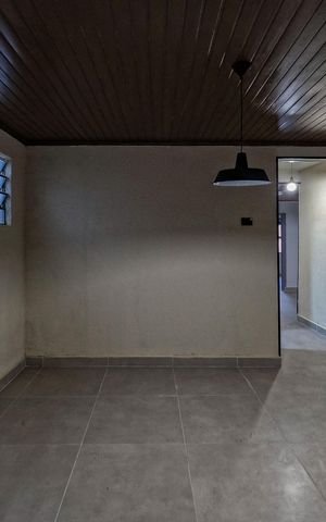 Casa para alugar com 220m², 4 quartos e 4 vagas