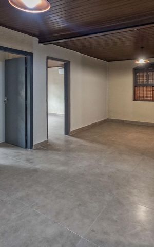 Casa para alugar com 220m², 4 quartos e 4 vagas