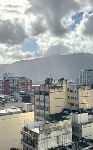 Apartamento à venda com 97m², 3 quartos e sem vaga Apartamento à venda com 97m², 3 quartos e sem vagaVista do quarto