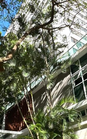 Apartamento à venda com 97m², 3 quartos e sem vaga Apartamento à venda com 97m², 3 quartos e sem vagaFachada