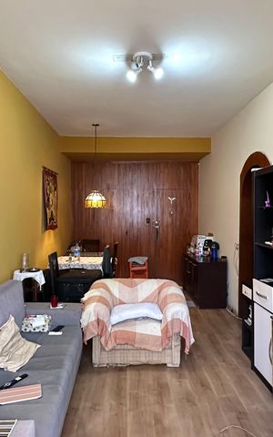 Apartamento à venda com 97m², 3 quartos e sem vaga Apartamento à venda com 97m², 3 quartos e sem vagaSala