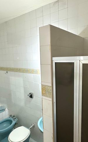 Apartamento à venda com 97m², 3 quartos e sem vaga Apartamento à venda com 97m², 3 quartos e sem vagaBanheiro social 2