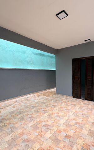 Casa para alugar com 135m², 2 quartos e sem vaga Casa para alugar com 135m², 2 quartos e sem vagaVaranda