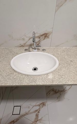 Casa para alugar com 135m², 2 quartos e sem vaga Casa para alugar com 135m², 2 quartos e sem vagaBanheiro