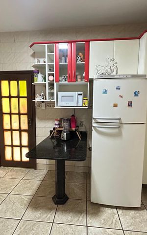 Casa para alugar com 180m², 3 quartos e 4 vagas