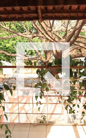 Casa à venda com 365m², 4 quartos e 6 vagasSuíte 01