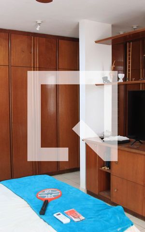 Casa à venda com 365m², 4 quartos e 6 vagasSuíte 01