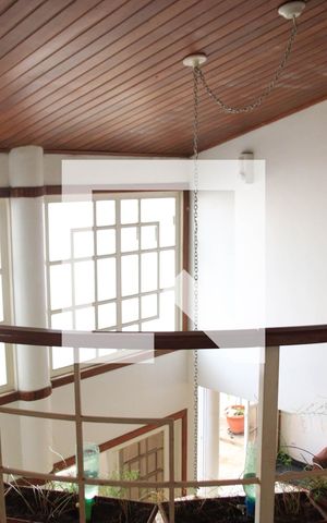 Casa à venda com 365m², 4 quartos e 6 vagasHall