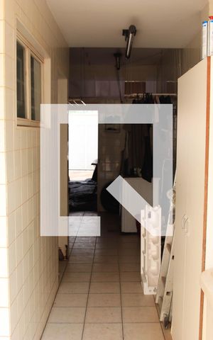 Casa à venda com 365m², 4 quartos e 6 vagasÁrea de Serviço