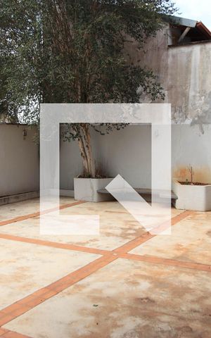 Casa à venda com 365m², 4 quartos e 6 vagasQuintal