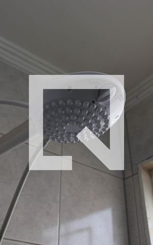 Casa à venda com 365m², 4 quartos e 6 vagasBanheiro da Suíte 2