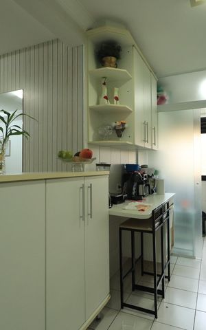 Apartamento à venda com 57m², 2 quartos e 1 vagaCozinha
