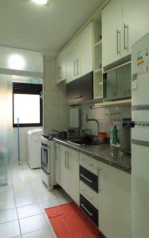 Apartamento à venda com 57m², 2 quartos e 1 vagaCozinha