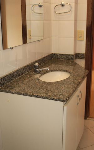 Apartamento à venda com 85m², 3 quartos e 2 vagasBanheiro