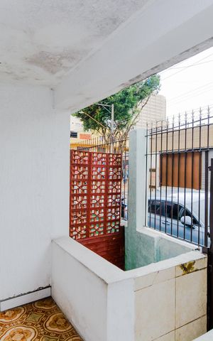 Casa para alugar com 58m², 1 quarto e sem vagaVaranda