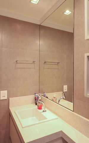Apartamento à venda com 79m², 3 quartos e 2 vagas Apartamento à venda com 79m², 3 quartos e 2 vagasBanheiro da Suíte