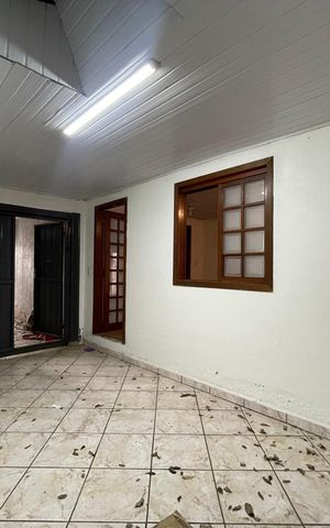Casa à venda com 166m², 2 quartos e 2 vagas