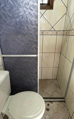 Casa à venda com 166m², 2 quartos e 2 vagas