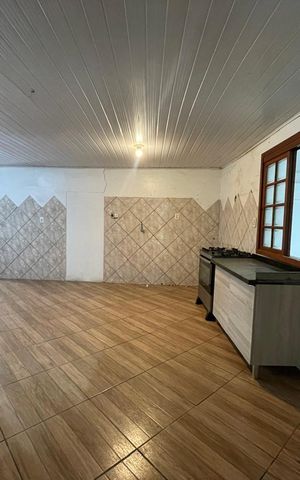 Casa à venda com 166m², 2 quartos e 2 vagas