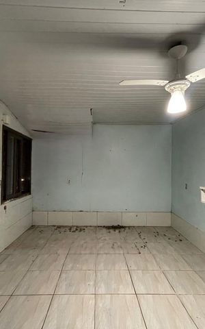 Casa à venda com 166m², 2 quartos e 2 vagas