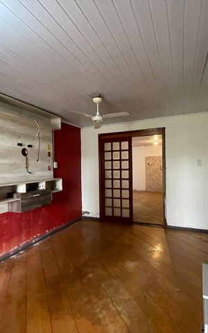 Casa à venda com 166m², 2 quartos e 2 vagas