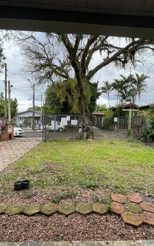 Casa à venda com 166m², 2 quartos e 2 vagas