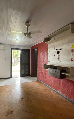 Casa à venda com 166m², 2 quartos e 2 vagas