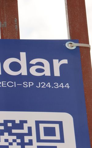 Casa à venda com 99m², 2 quartos e 3 vagasPlaca