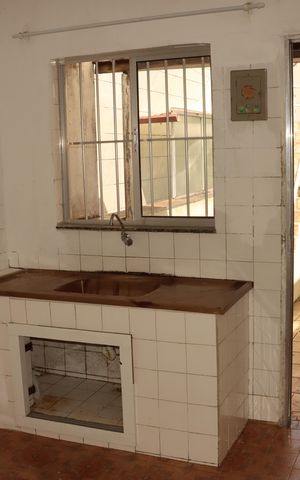 Casa à venda com 99m², 2 quartos e 3 vagasCasa 2 - Sala/Cozinha