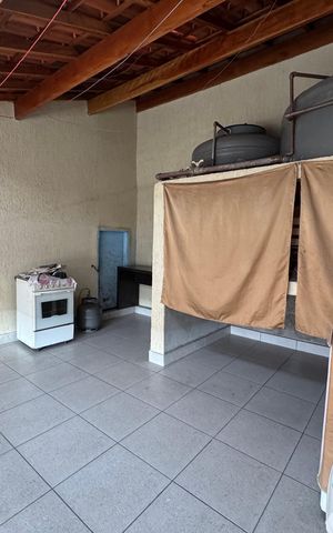 Casa para alugar com 129m², 3 quartos e 2 vagas Casa para alugar com 129m², 3 quartos e 2 vagasÁrea de Serviço