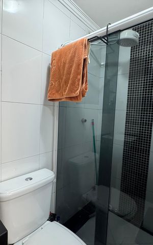 Casa para alugar com 129m², 3 quartos e 2 vagas Casa para alugar com 129m², 3 quartos e 2 vagasBanheiro da Suíte