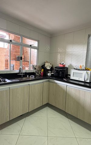 Casa para alugar com 129m², 3 quartos e 2 vagas Casa para alugar com 129m², 3 quartos e 2 vagasCozinha