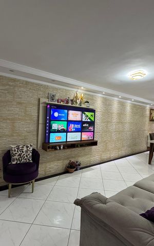 Casa para alugar com 129m², 3 quartos e 2 vagas Casa para alugar com 129m², 3 quartos e 2 vagasSala