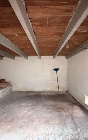 Casa para alugar com 107m², 2 quartos e 1 vaga Casa para alugar com 107m², 2 quartos e 1 vagaPorão