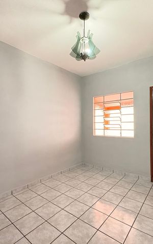 Casa para alugar com 107m², 2 quartos e 1 vaga Casa para alugar com 107m², 2 quartos e 1 vagaSala