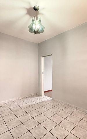 Casa para alugar com 107m², 2 quartos e 1 vaga Casa para alugar com 107m², 2 quartos e 1 vagaSala