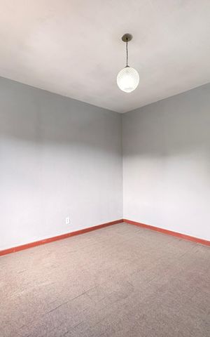 Casa para alugar com 107m², 2 quartos e 1 vaga Casa para alugar com 107m², 2 quartos e 1 vagaQuarto 1