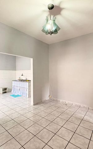 Casa para alugar com 107m², 2 quartos e 1 vaga Casa para alugar com 107m², 2 quartos e 1 vagaSala