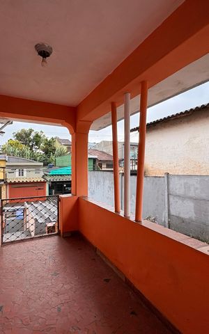 Casa para alugar com 107m², 2 quartos e 1 vaga Casa para alugar com 107m², 2 quartos e 1 vagaVaranda