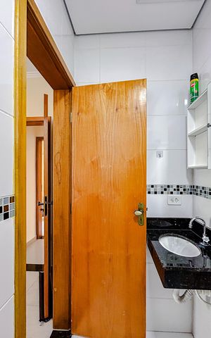 Casa para alugar com 70m², 2 quartos e 2 vagasBanheiro da Suíte 2