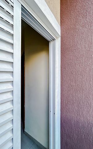 Casa para alugar com 70m², 2 quartos e 2 vagasVaranda