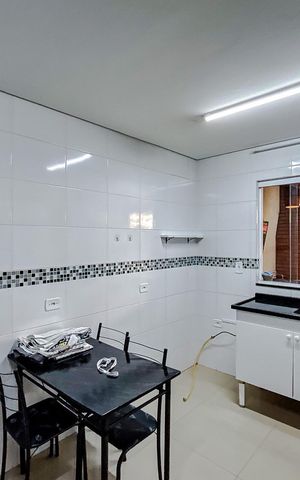 Casa para alugar com 70m², 2 quartos e 2 vagasCozinha