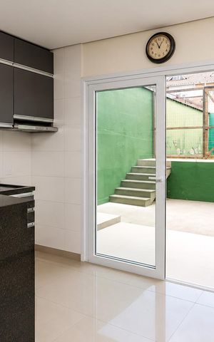 Casa para alugar com 140m², 3 quartos e 2 vagas Casa para alugar com 140m², 3 quartos e 2 vagasCozinha