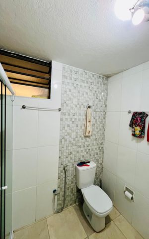 Apartamento para alugar com 94m², 2 quartos e sem vaga Apartamento para alugar com 94m², 2 quartos e sem vagaBanheiro