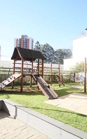 Apartamento para alugar com 85m², 3 quartos e 2 vagasÁrea comum - Playground