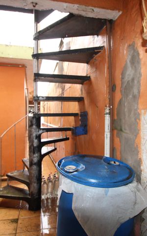 Casa à venda com 160m², 2 quartos e 1 vagaÁrea de Serviço