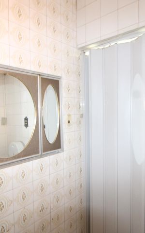 Casa à venda com 160m², 2 quartos e 1 vagaBanheiro