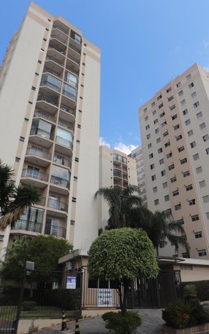 Apartamento à venda com 56m², 2 quartos e 1 vagaFachada
